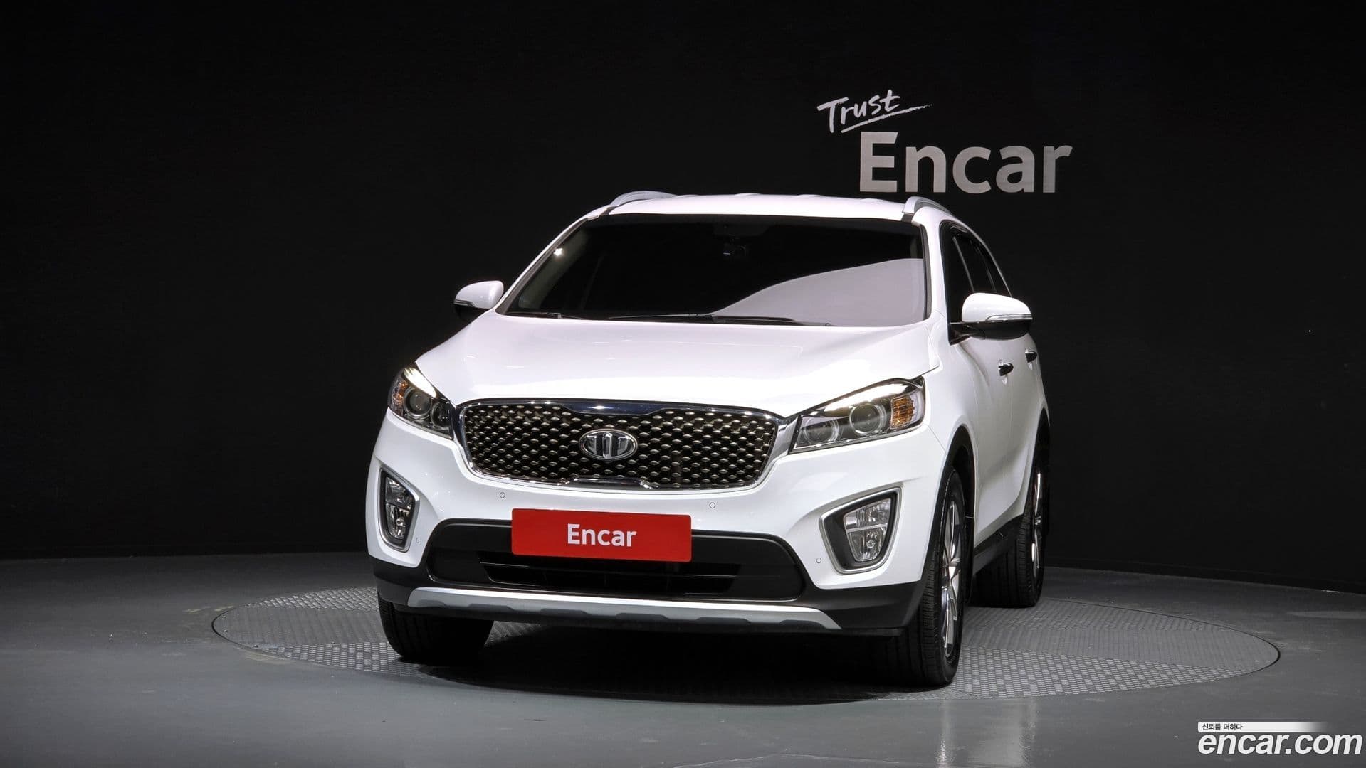 Main__Slider__Photo:Sorento Kia 2015.4-0