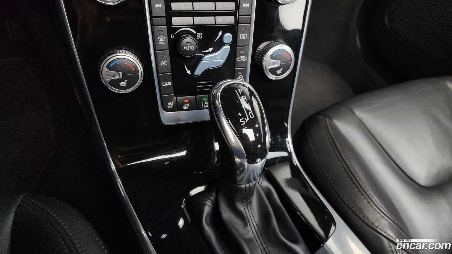 V60 Volvo 2016.3-INNER-009