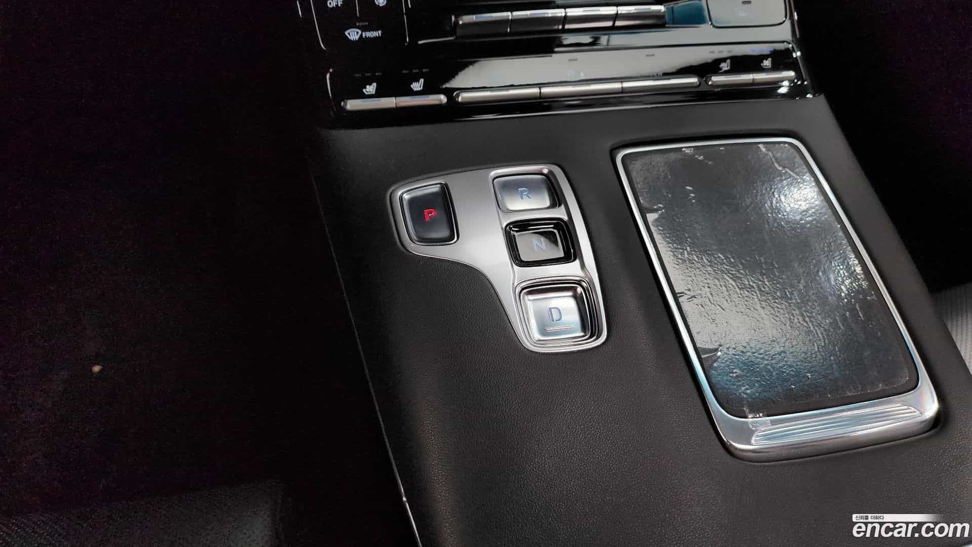 Grandeur Hyundai 2020.1-INNER-009