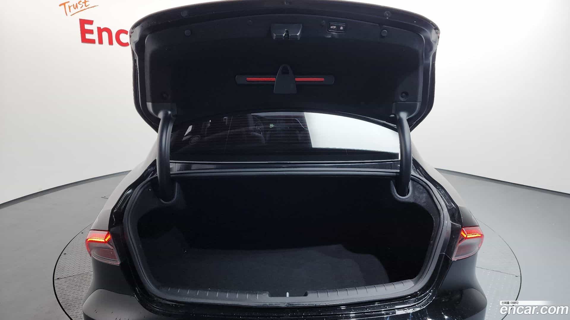 Grandeur Hyundai 2020.1-OPTION-024