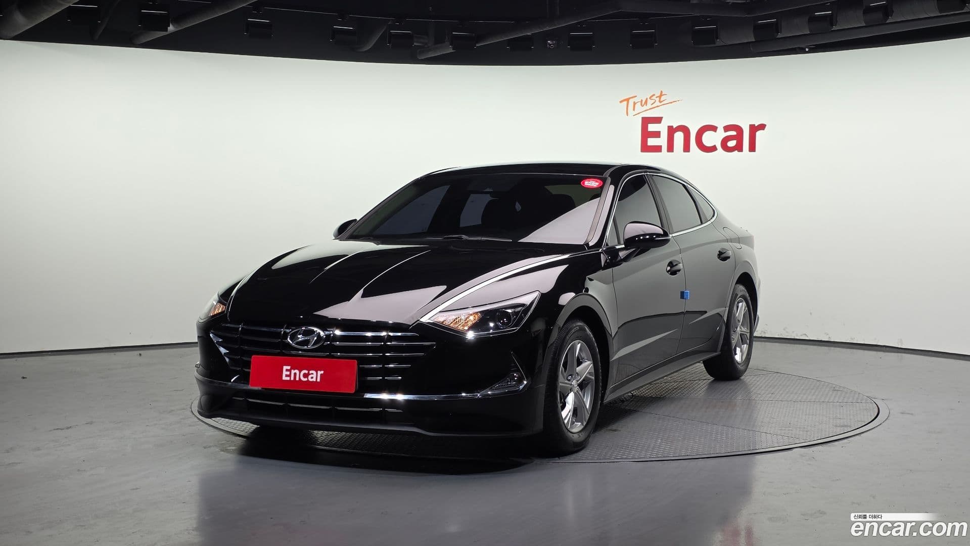 Main__Slider__Photo:Sonata Hyundai 2019.8-0