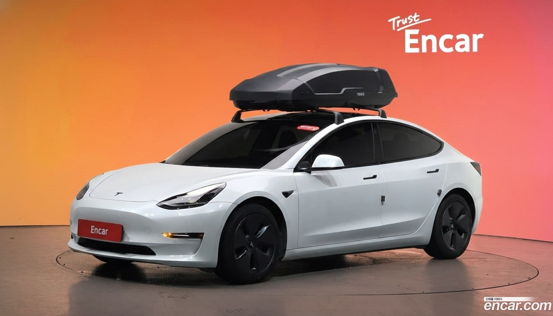 Main__Slider__Photo:Model 3 Tesla 2021.2-0