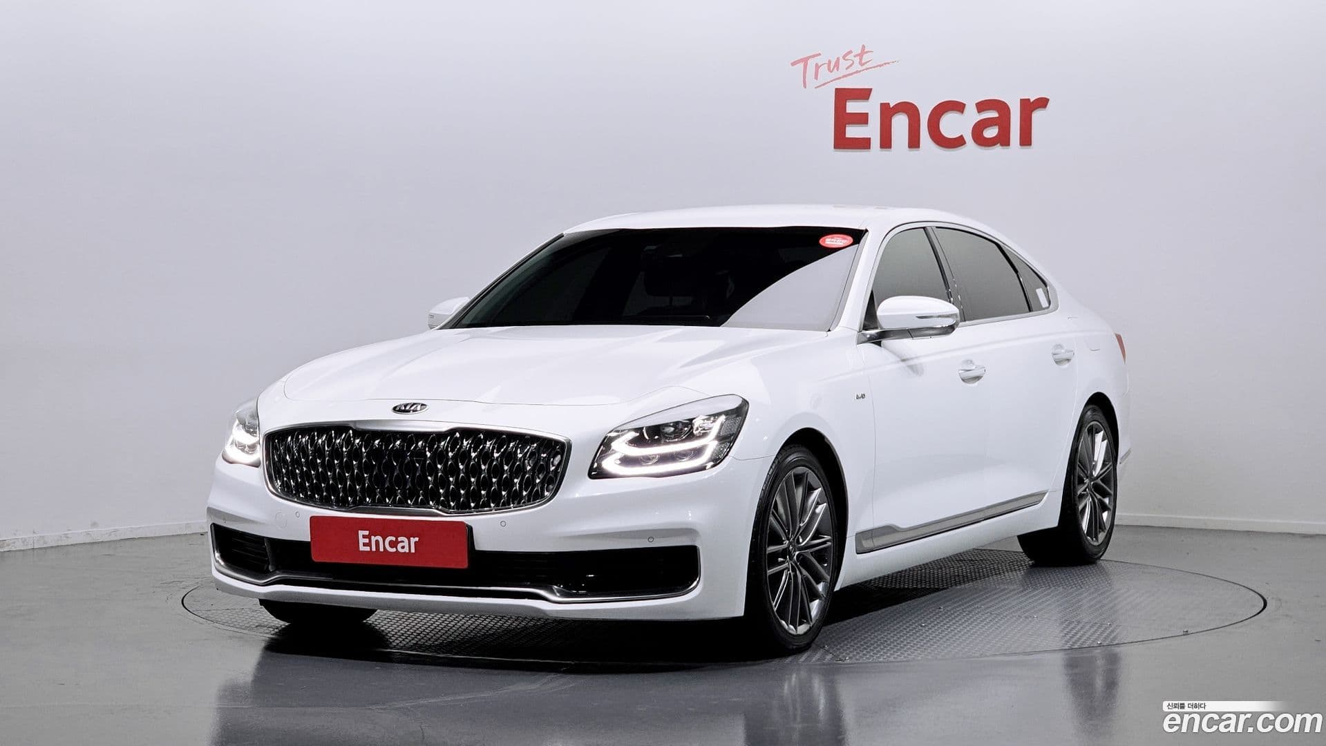 Main__Slider__Photo:K9 Kia 2019.4-0