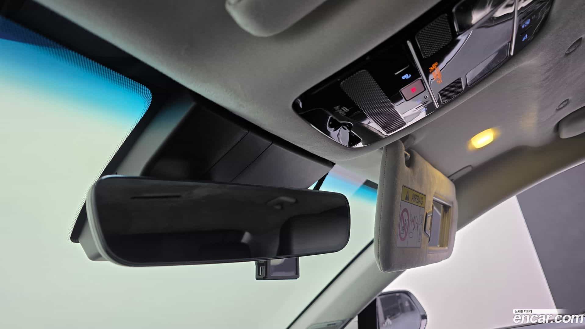 Grandeur Hyundai 2023.11-OPTION-018
