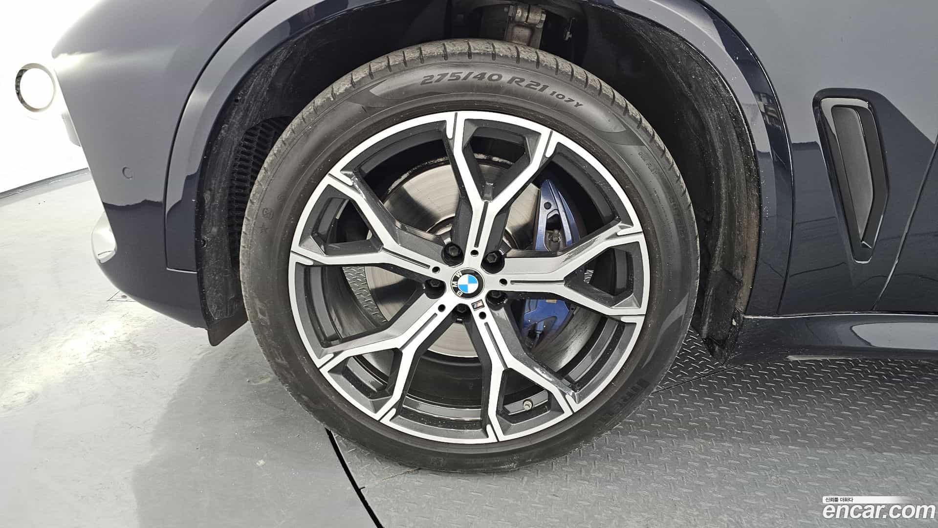 X5 BMW 2021.2-OUTER-005