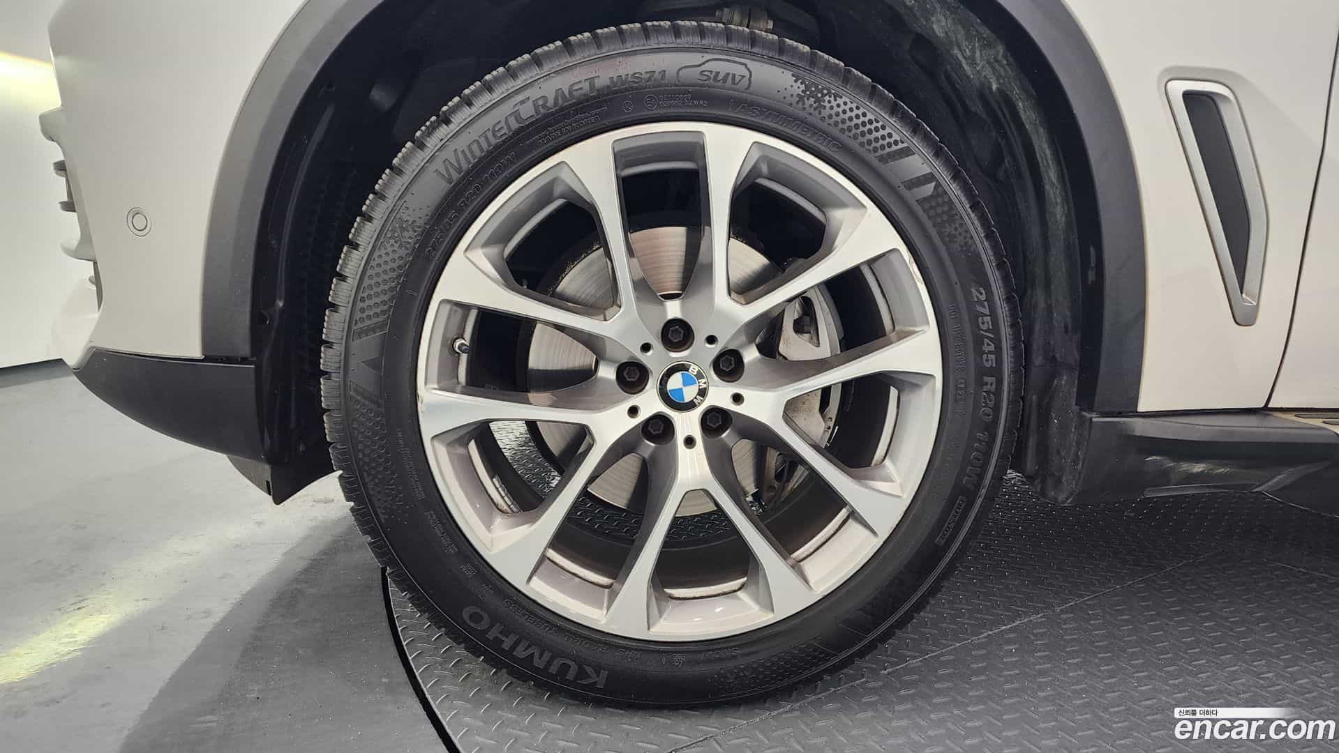 X5 BMW 2021.1-OUTER-005