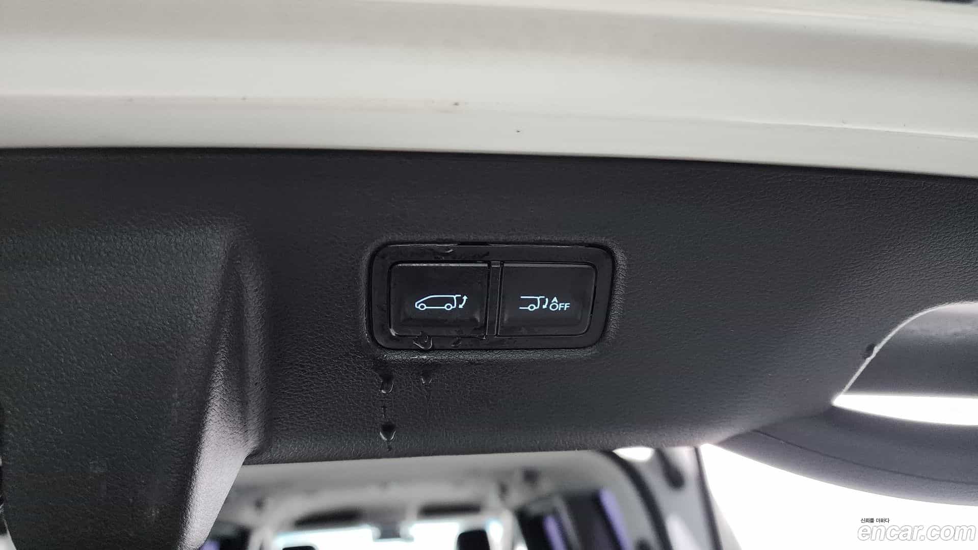 Staria Hyundai 2023.1-OPTION-024