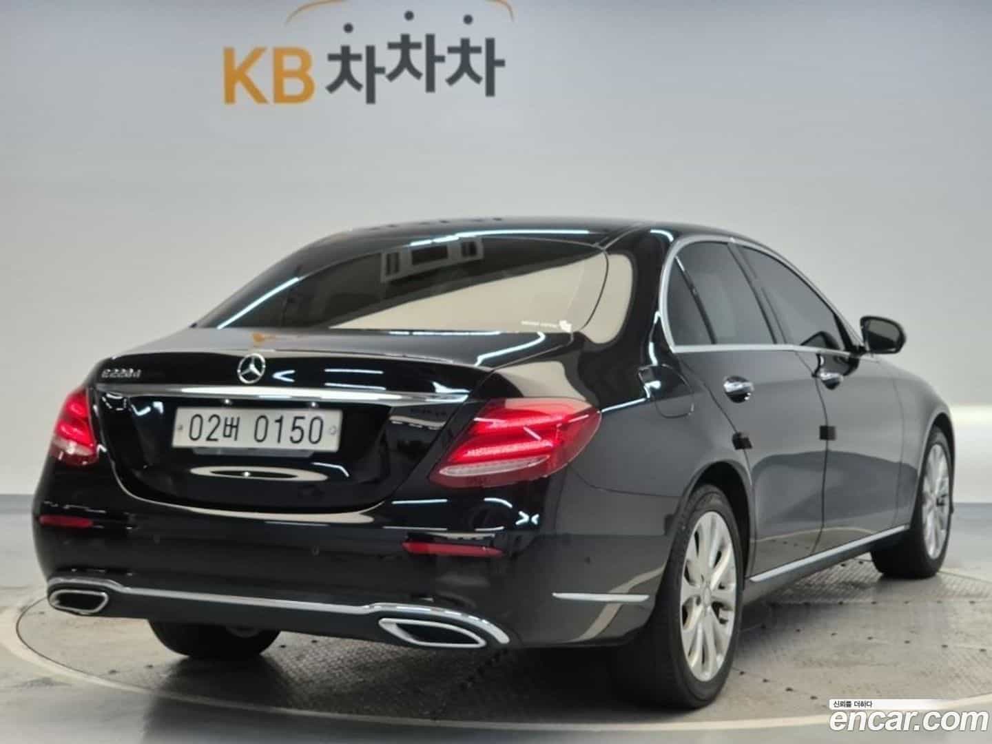 E-Class Mercedes-Benz 2016.9-OUTER-003