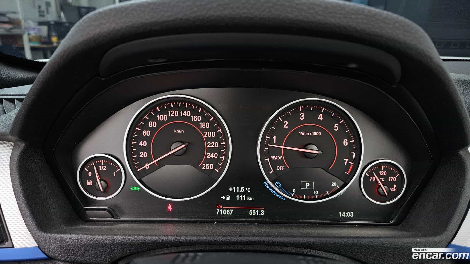 4-Series BMW 2015.10-INNER-008