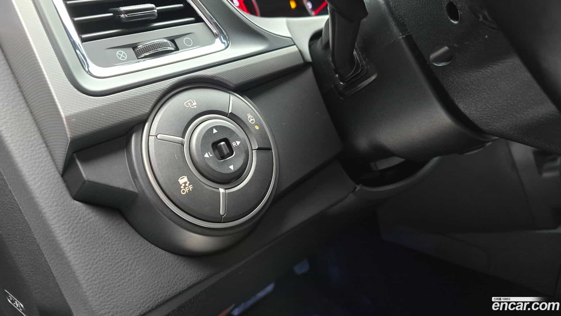 KORANDO KG Mobility 2017.5-OPTION-019