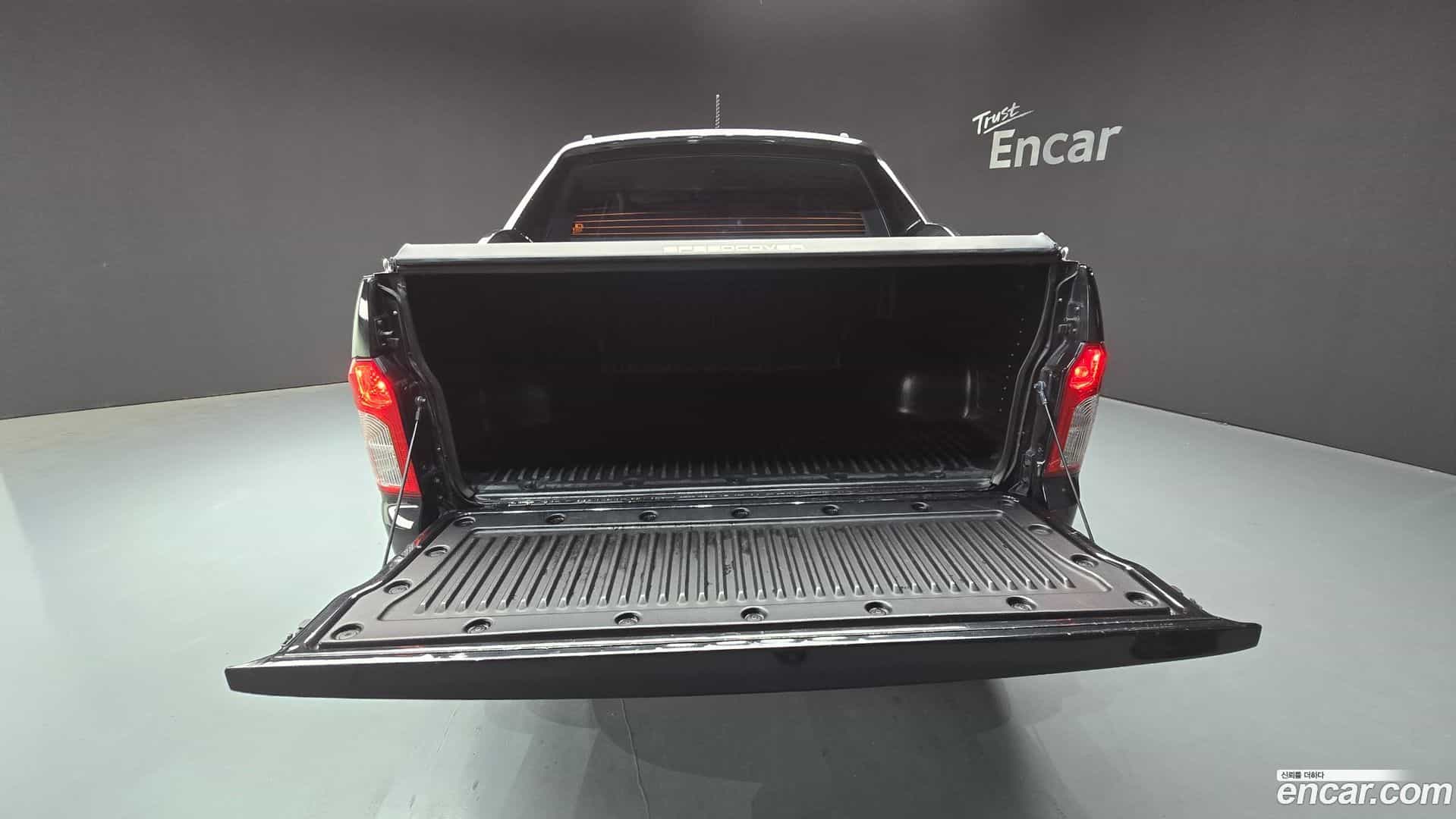 KORANDO KG Mobility 2017.5-OPTION-024