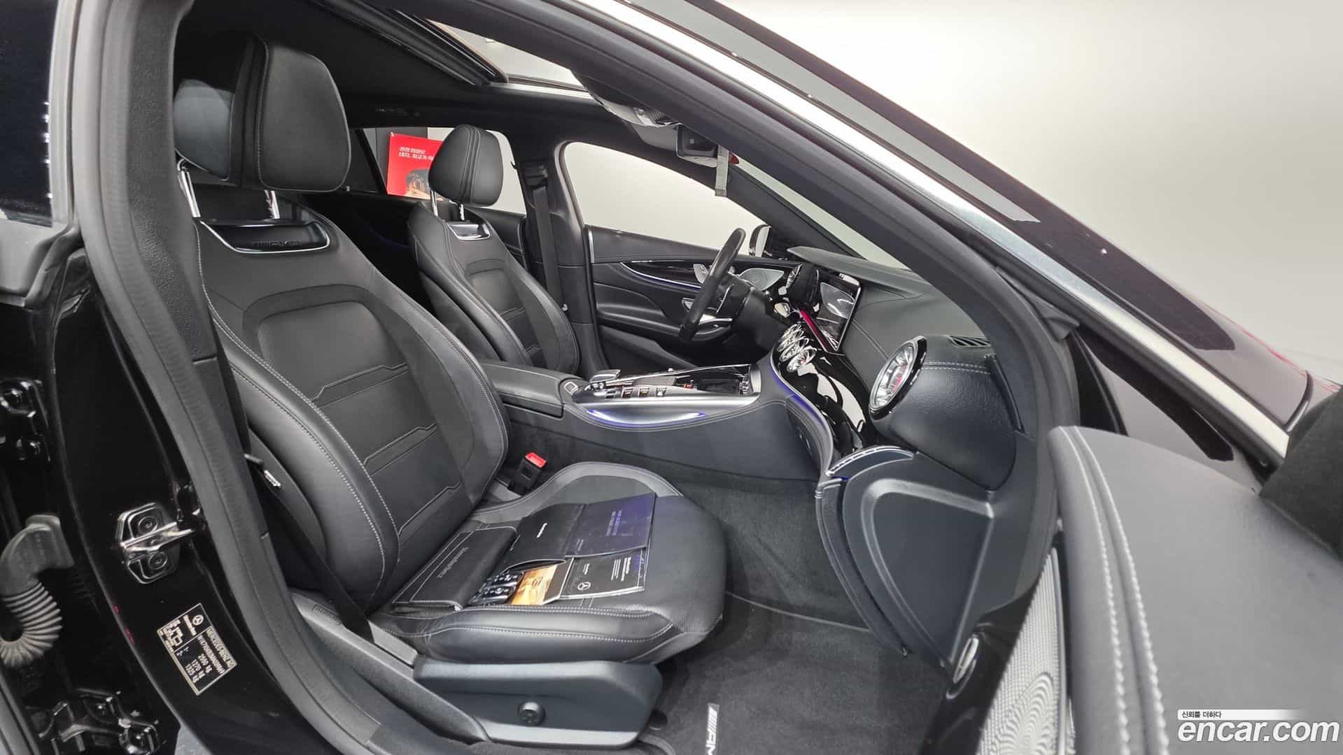 AMG GT Mercedes-Benz 2021.5-INNER-010