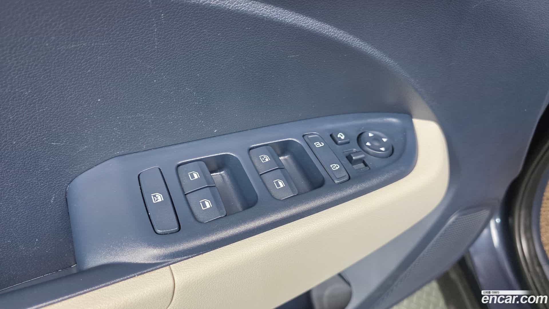 Venue Hyundai 2019.8-OPTION-017