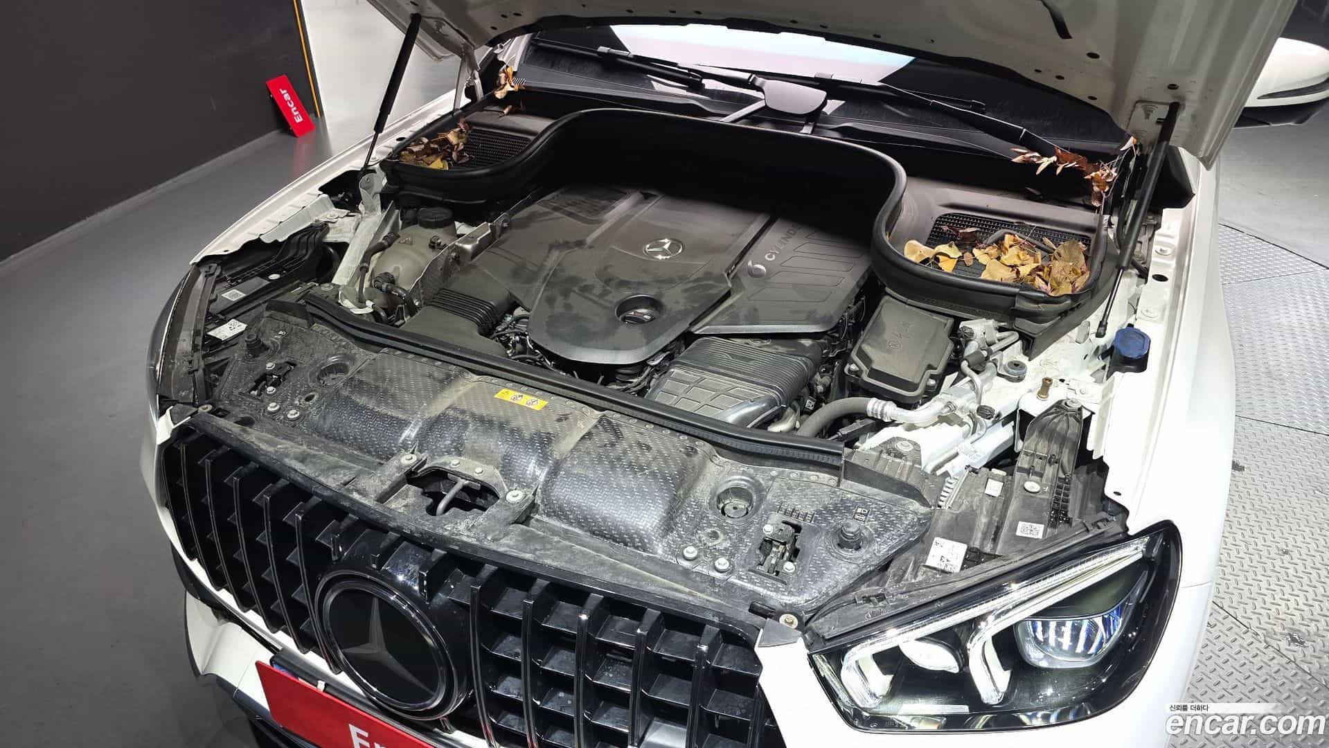 GLE-Class Mercedes-Benz 2023.0-INNER-006