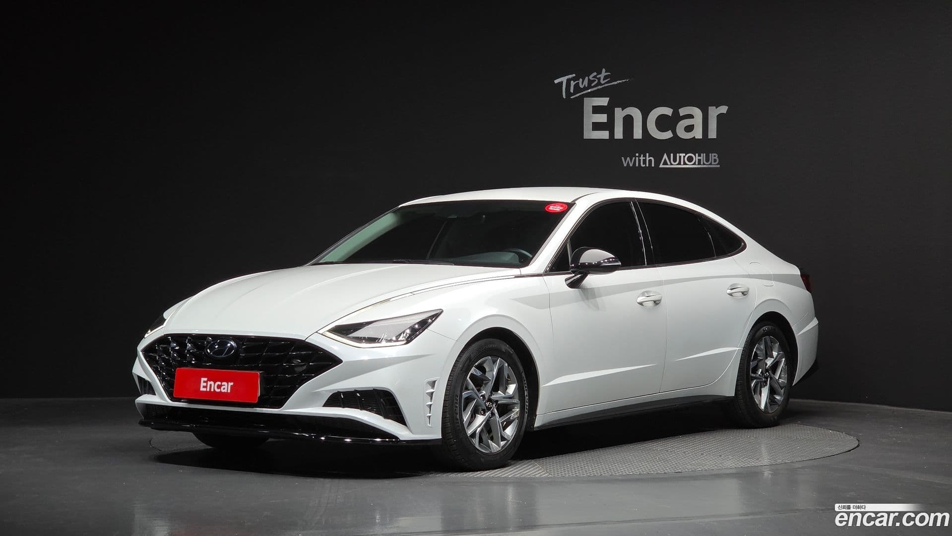 Main__Slider__Photo:Sonata Hyundai 2022.4-0