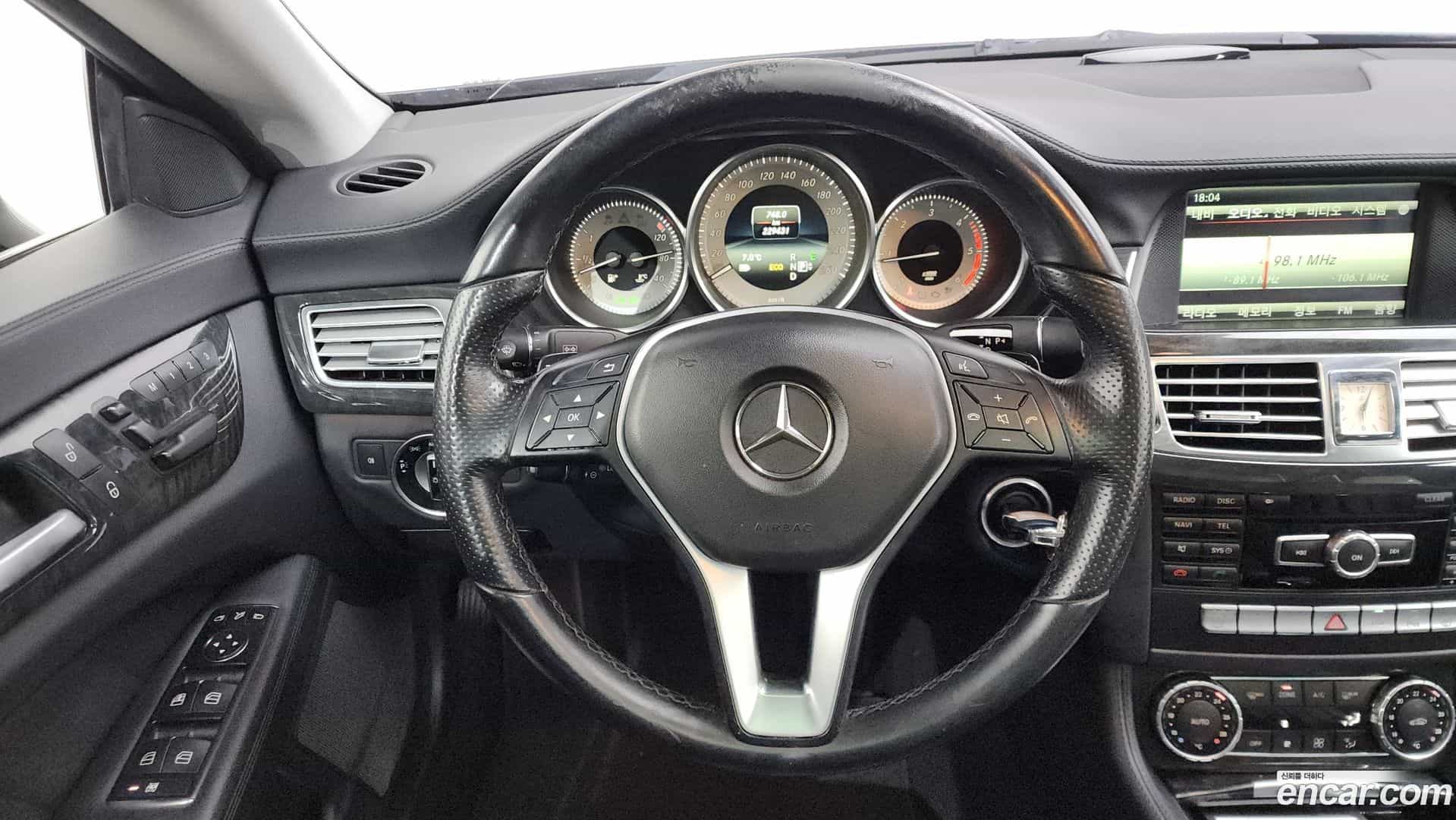 CLS-Class Mercedes-Benz 2014.3-OPTION-017