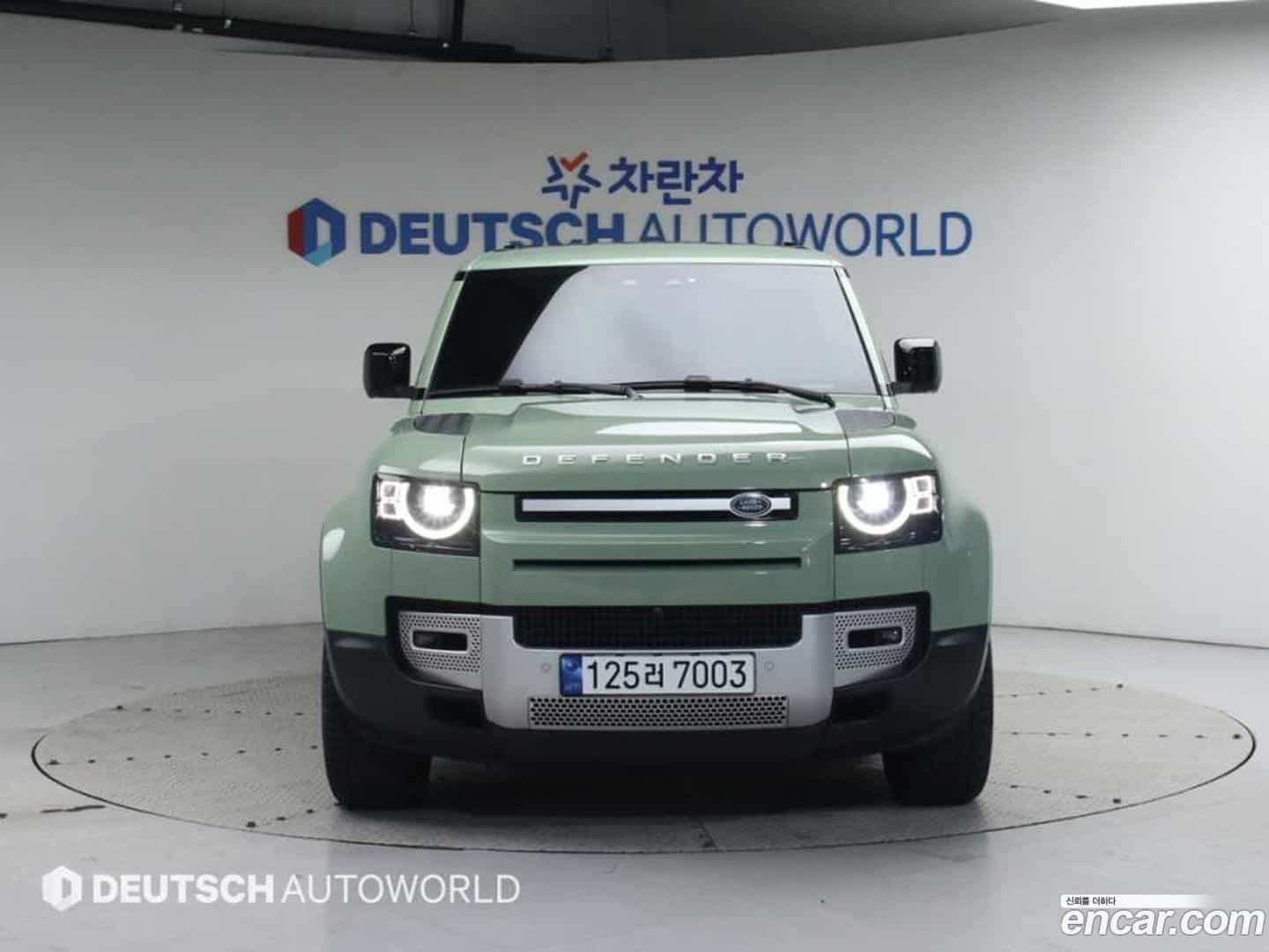 Defender Land Rover 2023.3-OUTER-003