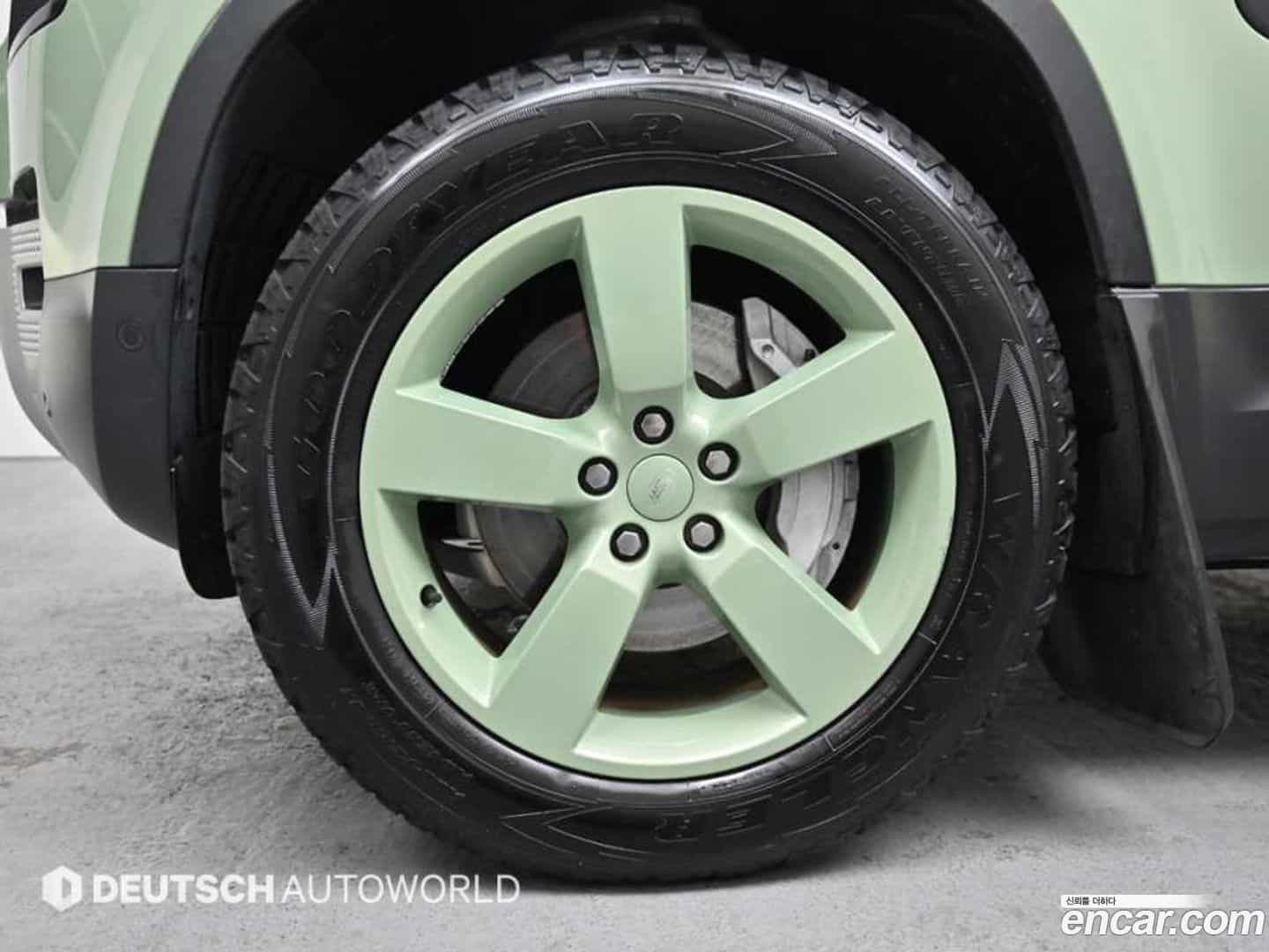 Defender Land Rover 2023.3-OUTER-005