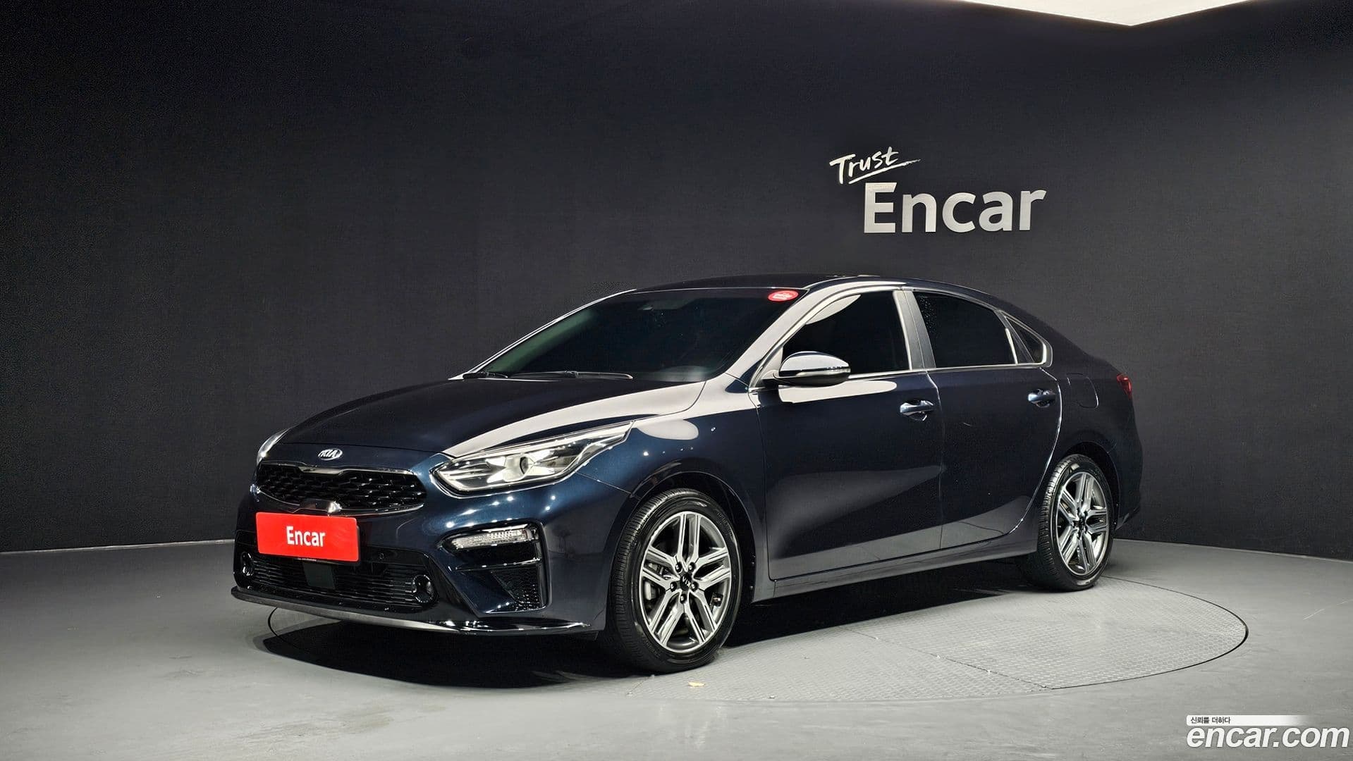 Main__Slider__Photo:K3 Kia 2018.8-0