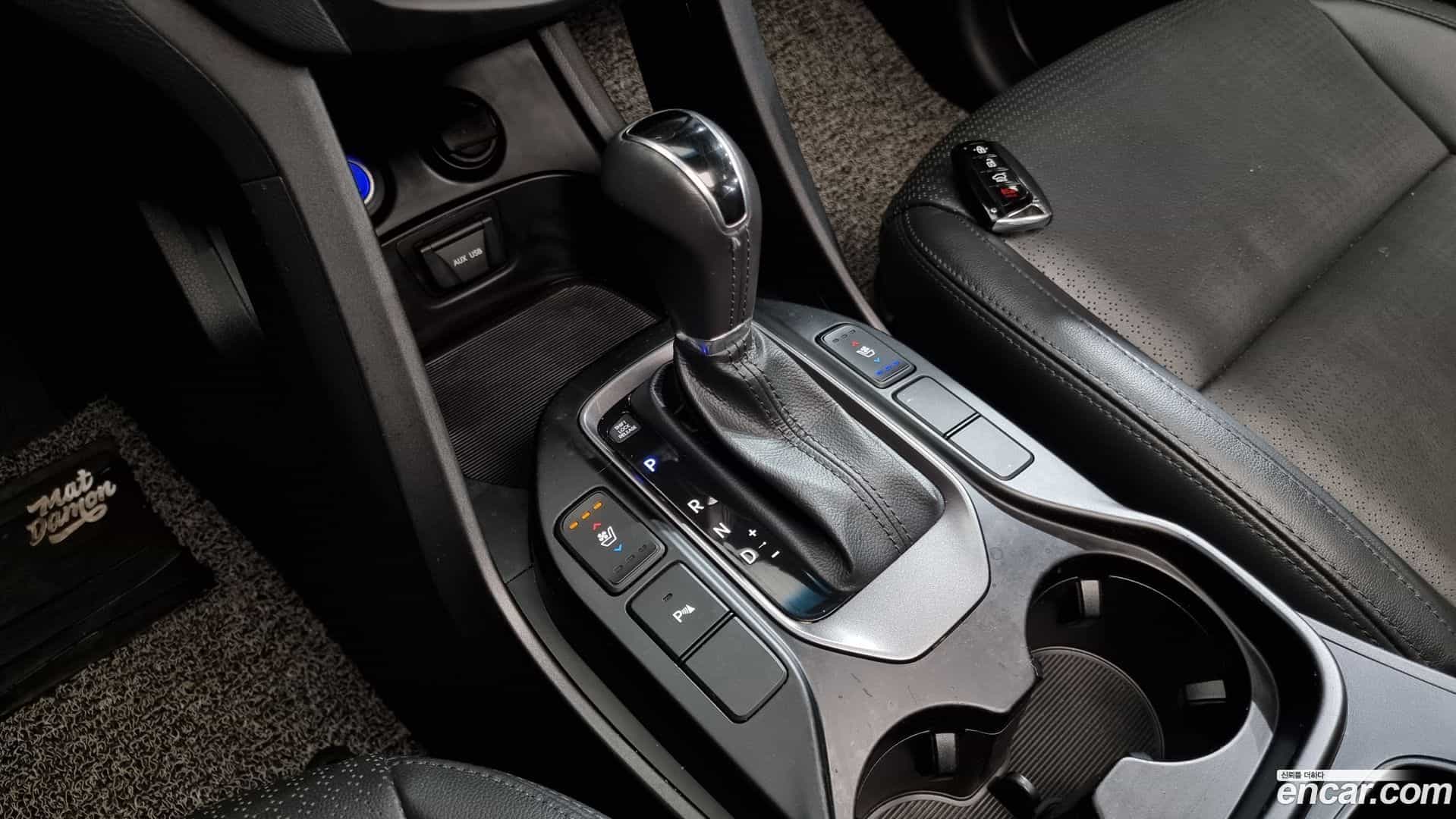 Maxcruz Hyundai 2014.5-INNER-009