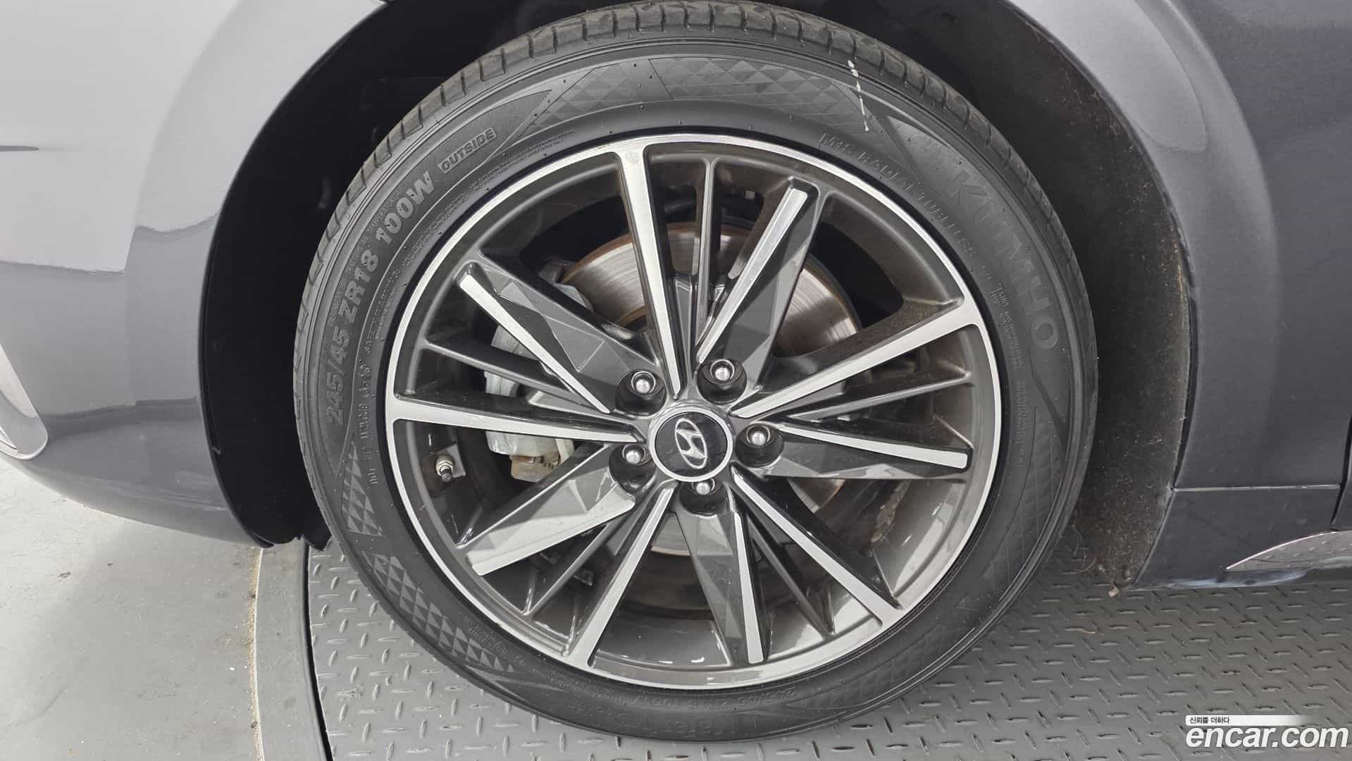 Grandeur Hyundai 2022.0-OUTER-005