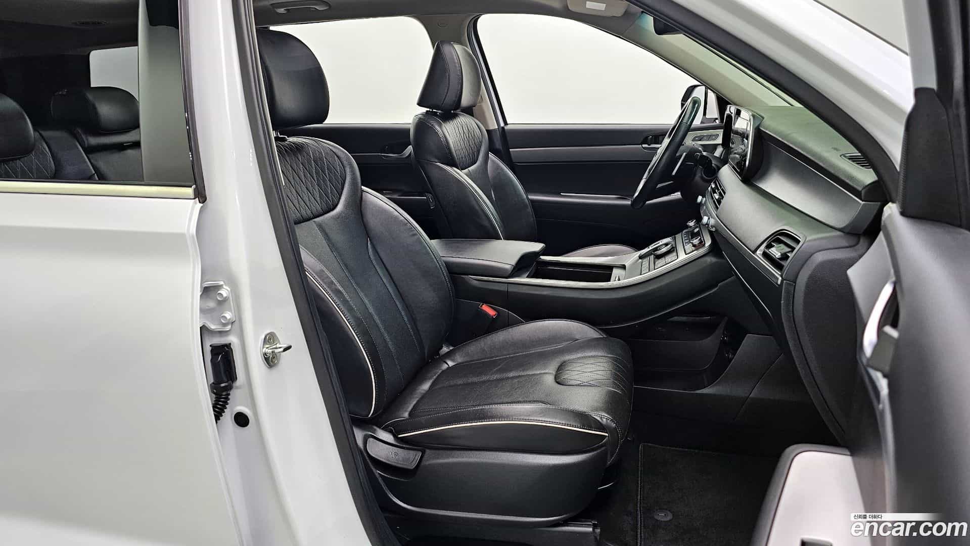 Palisade Hyundai 2020.0-INNER-010