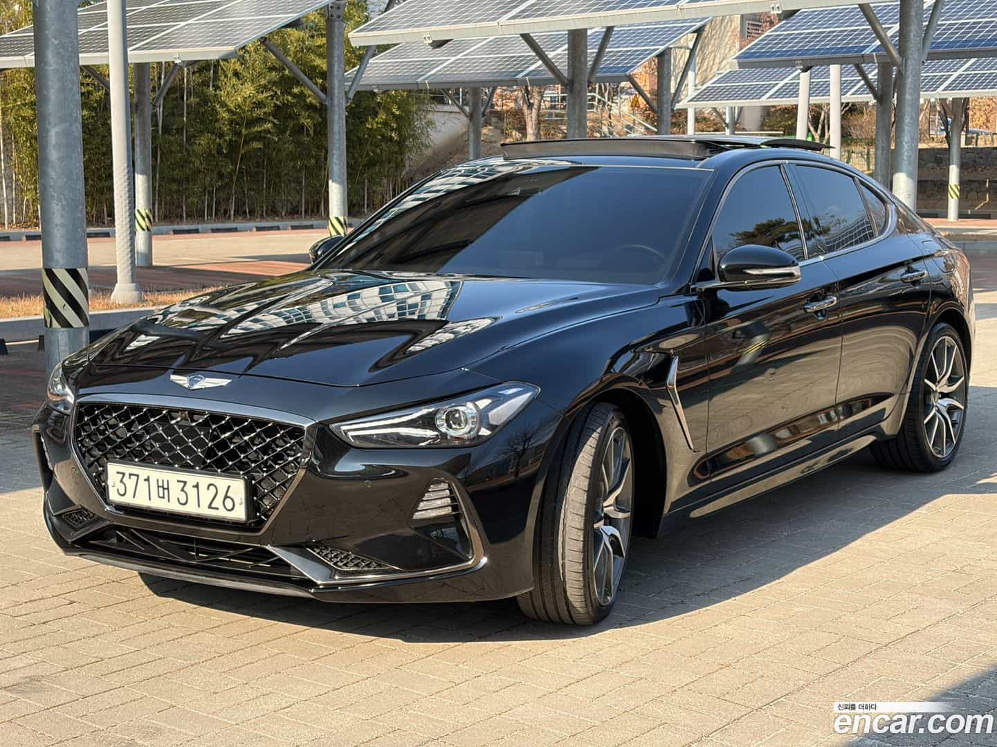 G70 Genesis 2020.0-OUTER-002