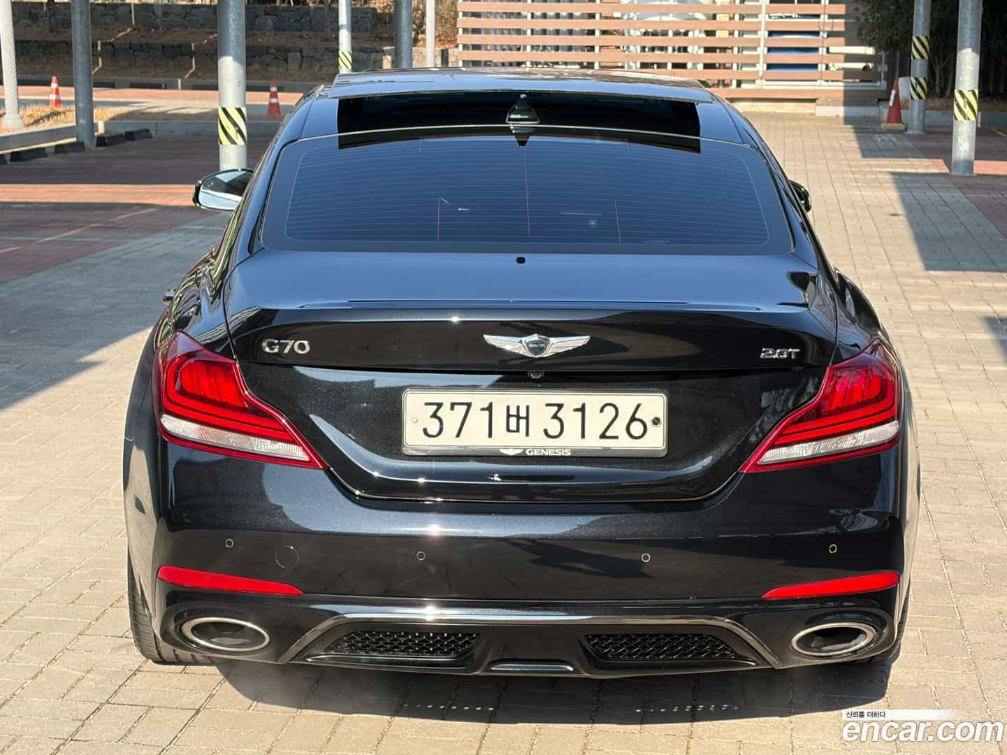G70 Genesis 2020.0-INNER-006
