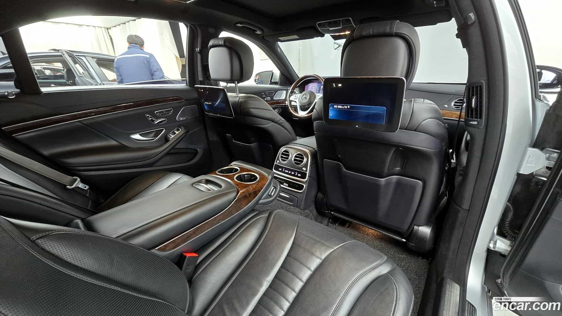 S-Class Mercedes-Benz 2018.4-OPTION-016