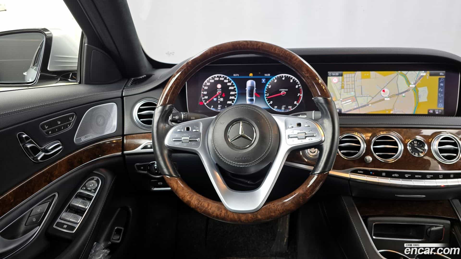 S-Class Mercedes-Benz 2018.4-OPTION-017