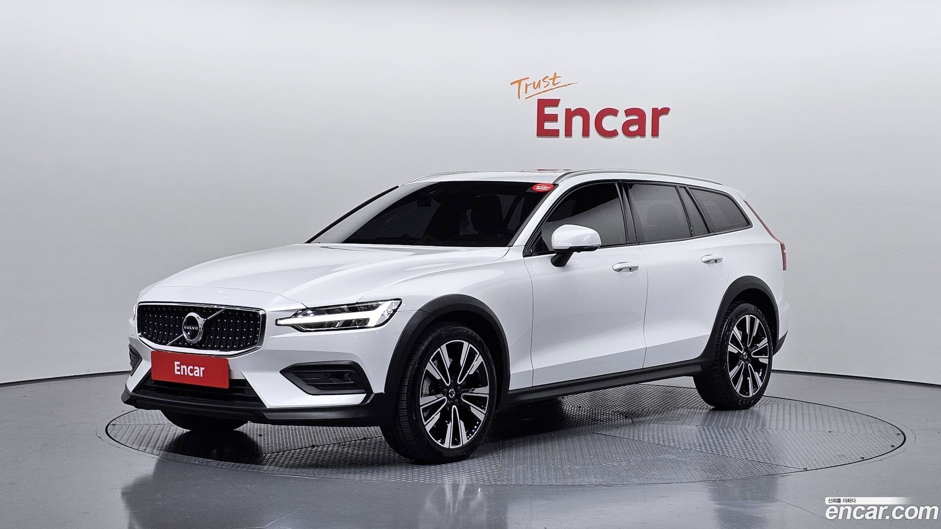 Main__Slider__Photo:V60 Volvo 2022.7-0