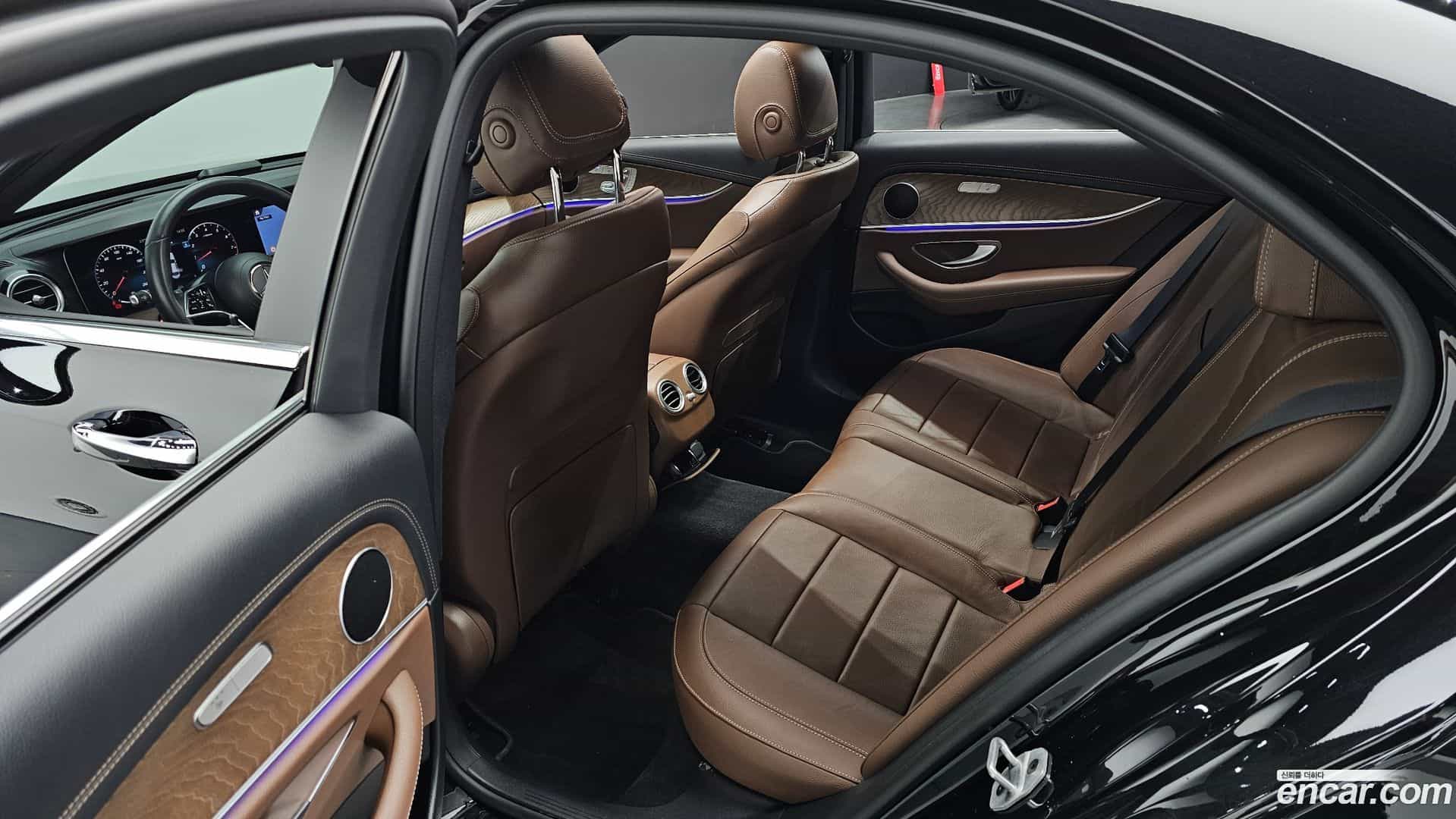 E-Class Mercedes-Benz 2021.3-OPTION-016