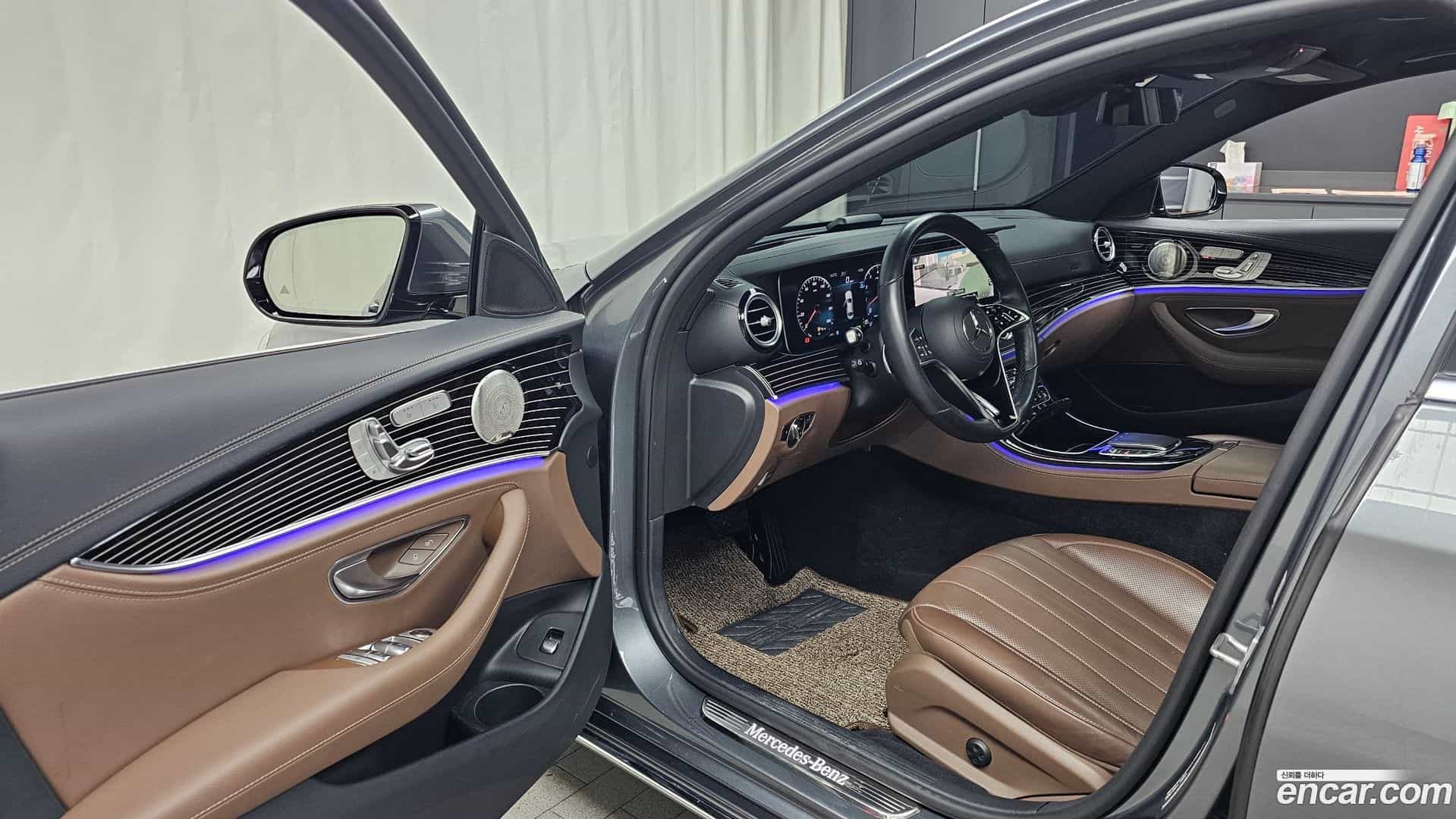 E-Class Mercedes-Benz 2021.7-INNER-010