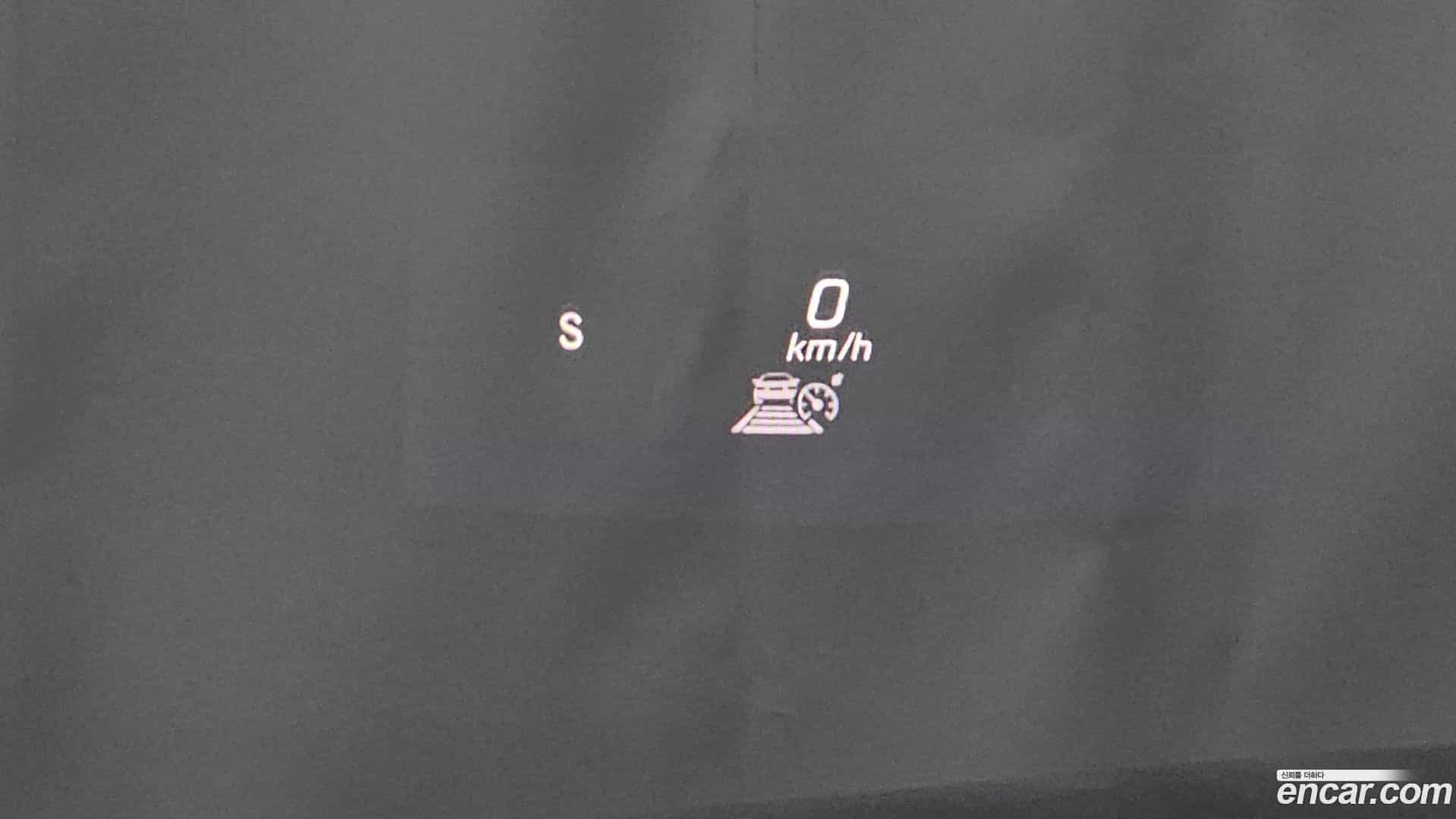 E-Class Mercedes-Benz 2021.7-OPTION-018