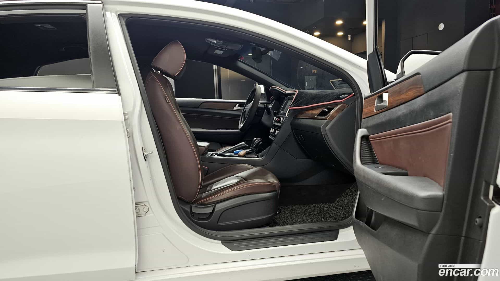 Sonata Hyundai 2017.10-OPTION-015