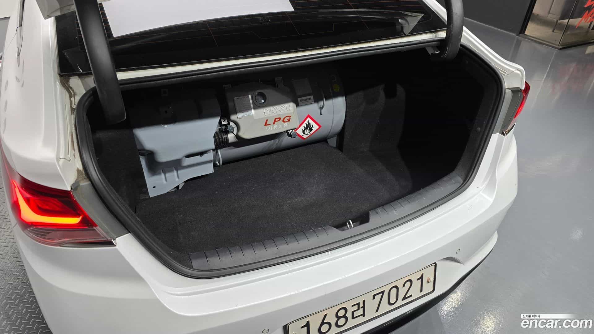 Sonata Hyundai 2017.10-OPTION-024