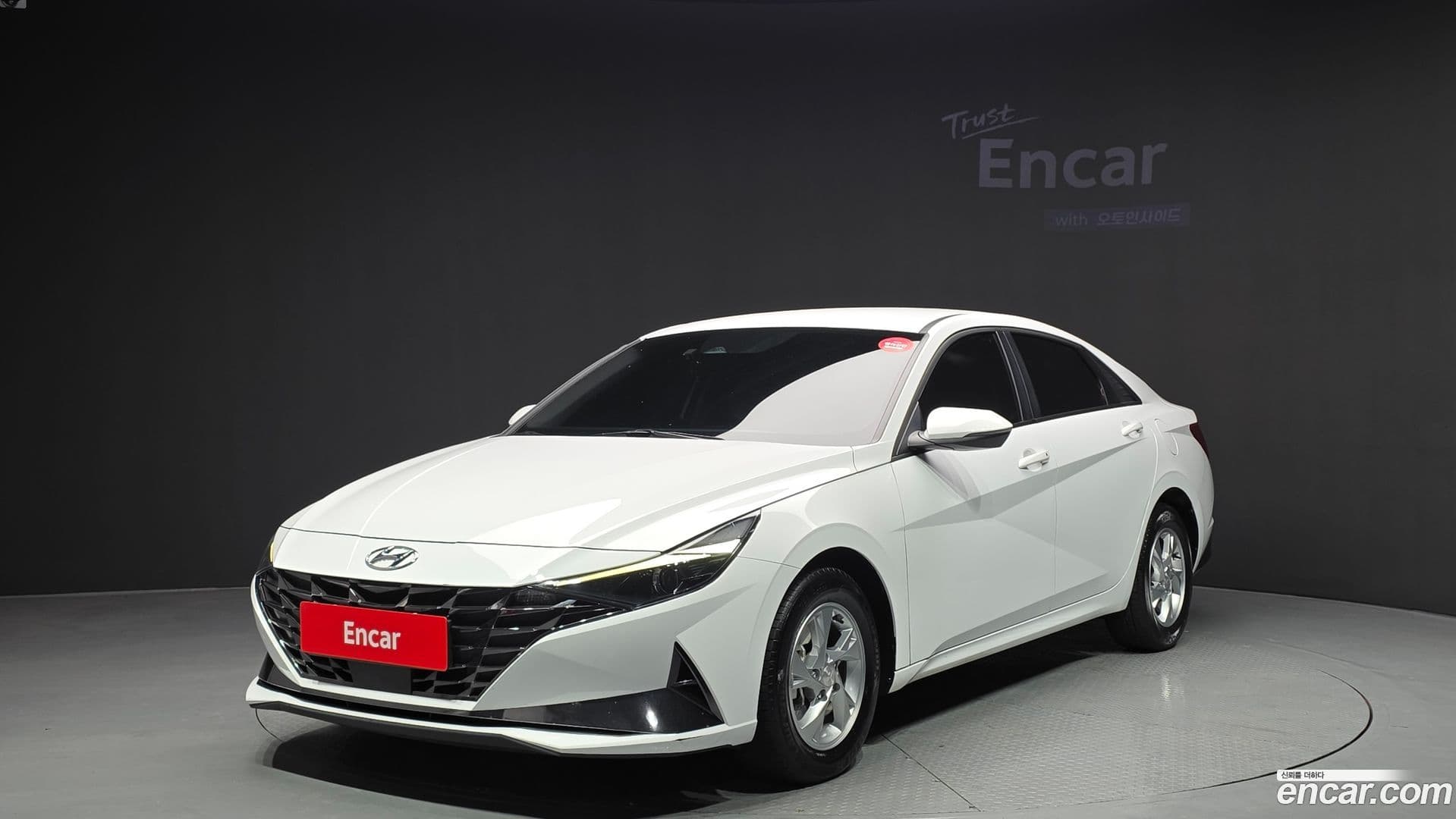 Main__Slider__Photo:AVANTE Hyundai 2022.1-0