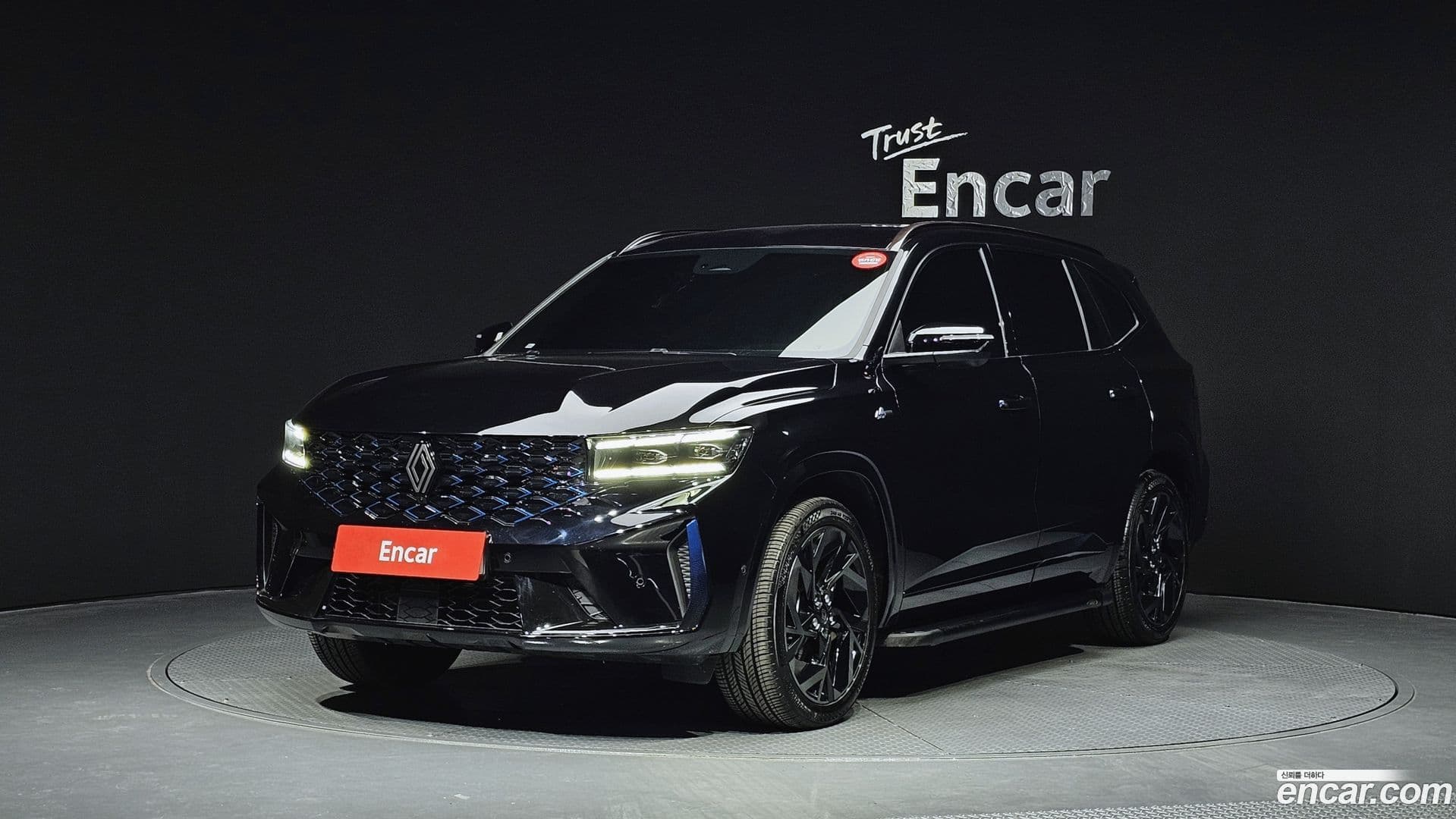 Main__Slider__Photo:Grand Koleos Renault Korea 2024.9-0