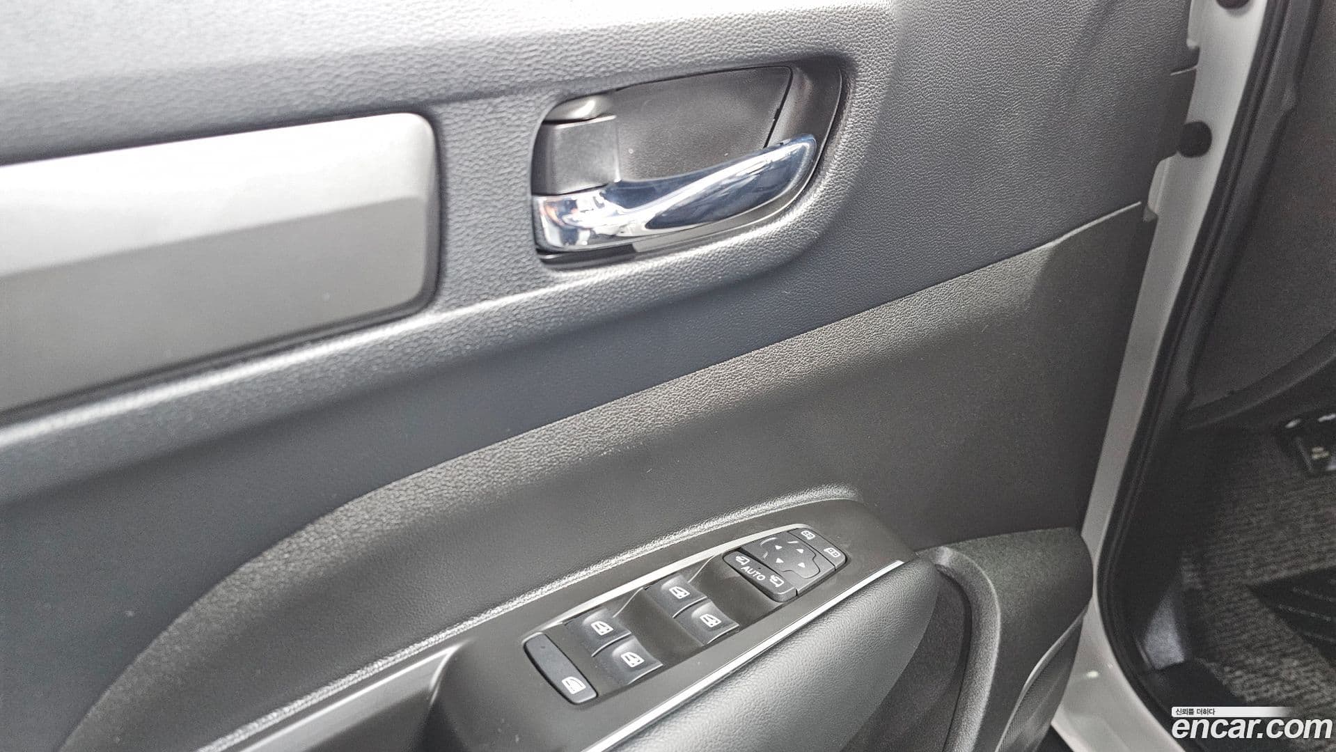 Main__Slider__Photo:QM6 Renault Korea 2025.6-17