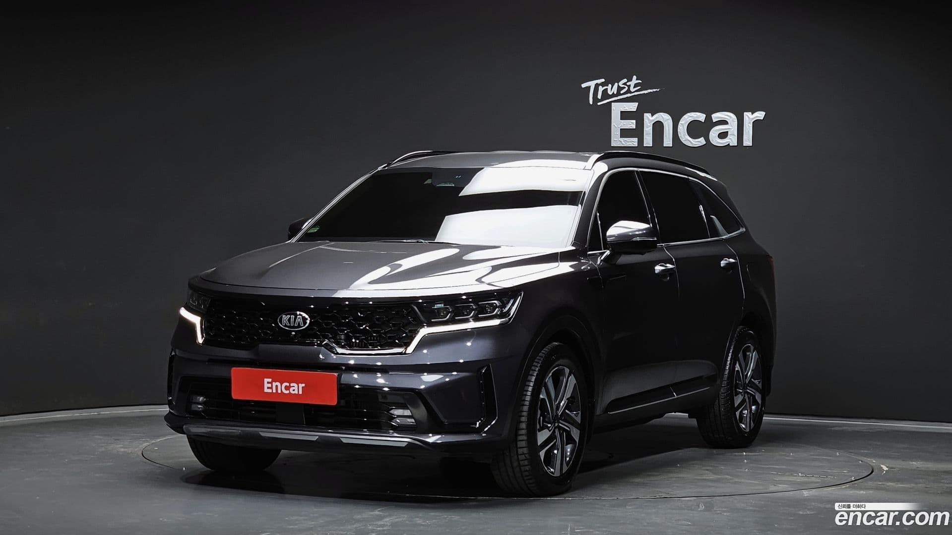 Main__Slider__Photo:Sorento Kia 2021.0-0