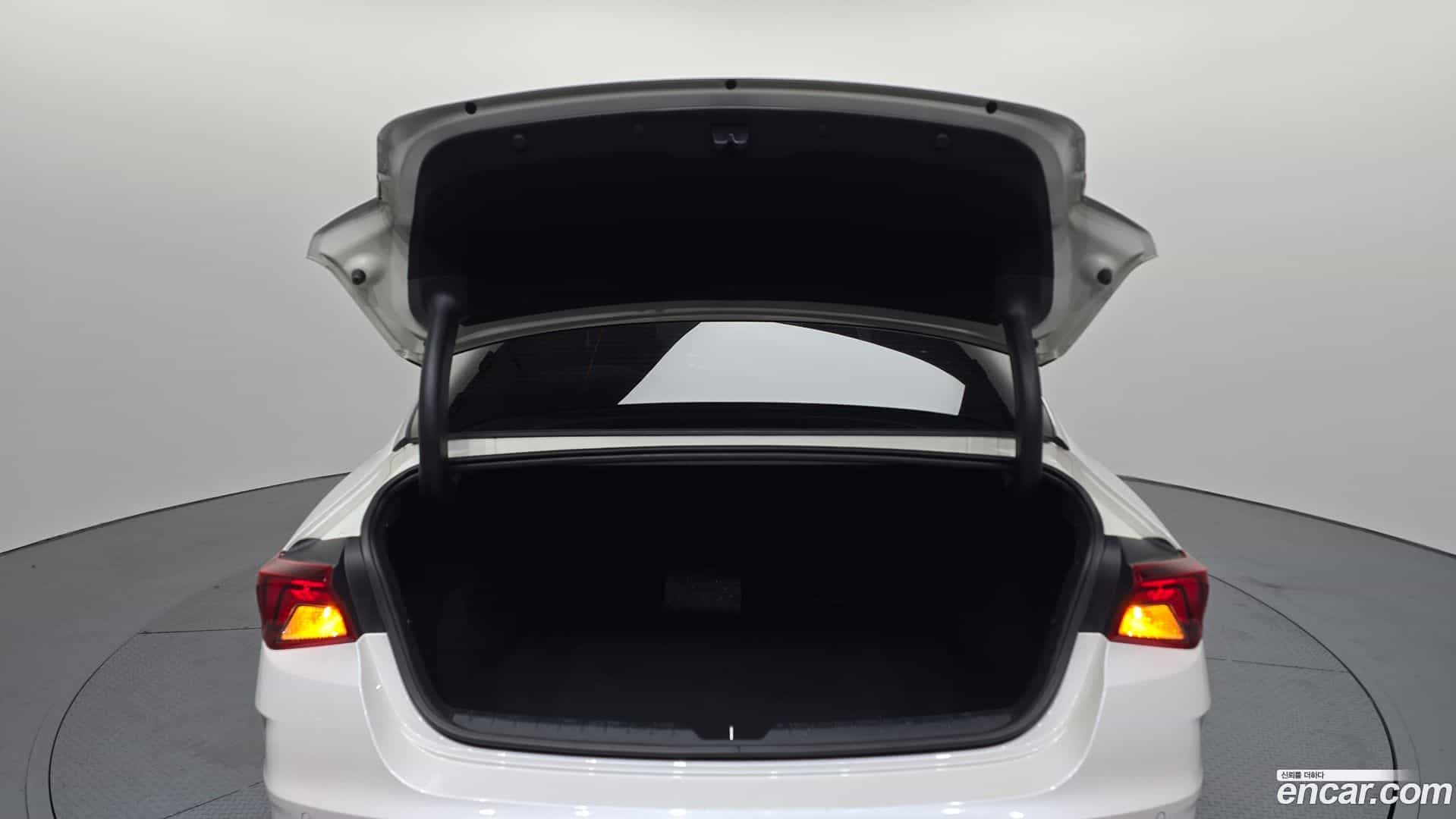 K5 Kia 2020.2-OPTION-024