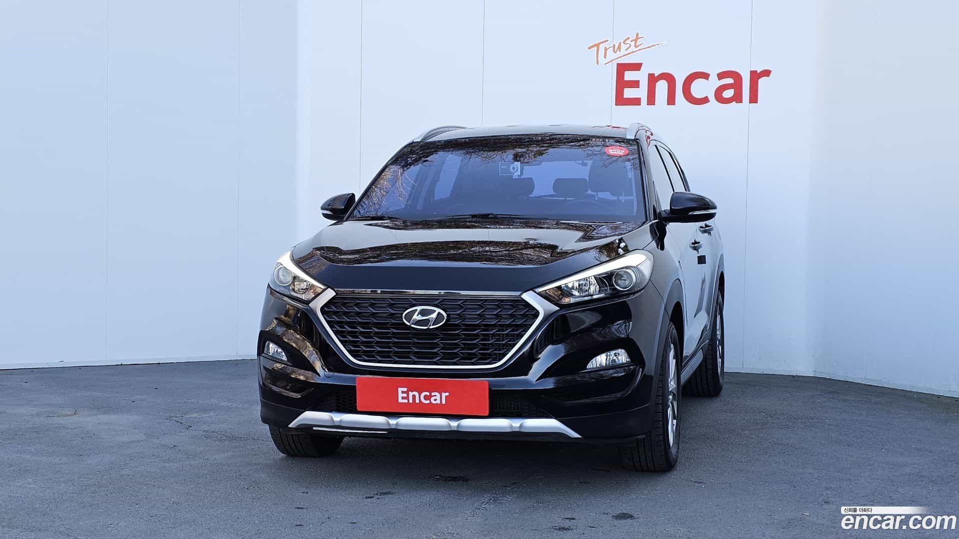 Tucson Hyundai 2016.11-OUTER-003