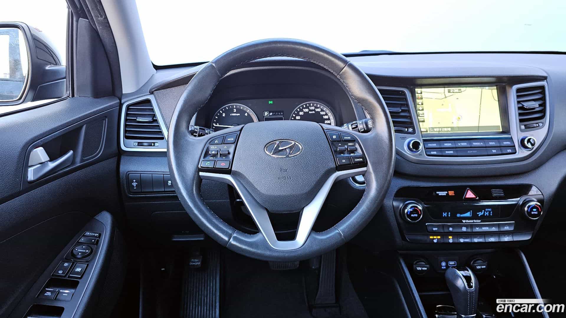 Tucson Hyundai 2016.11-OPTION-017