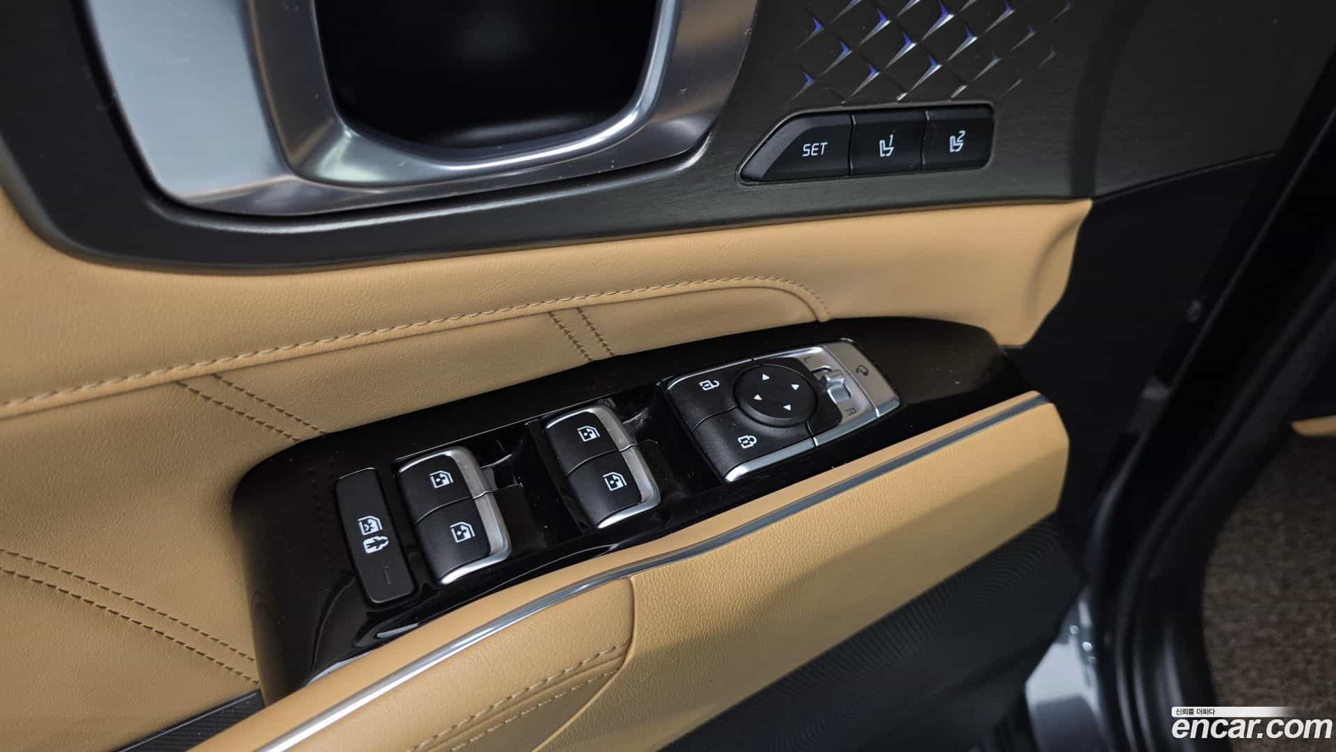 Sorento Kia 2022.3-OPTION-015