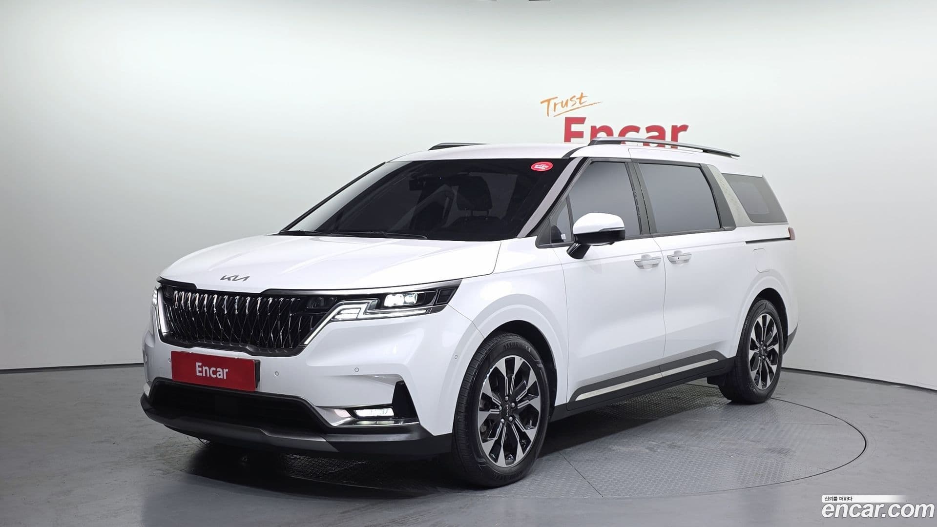 Main__Slider__Photo:Canival Kia 2021.7-0