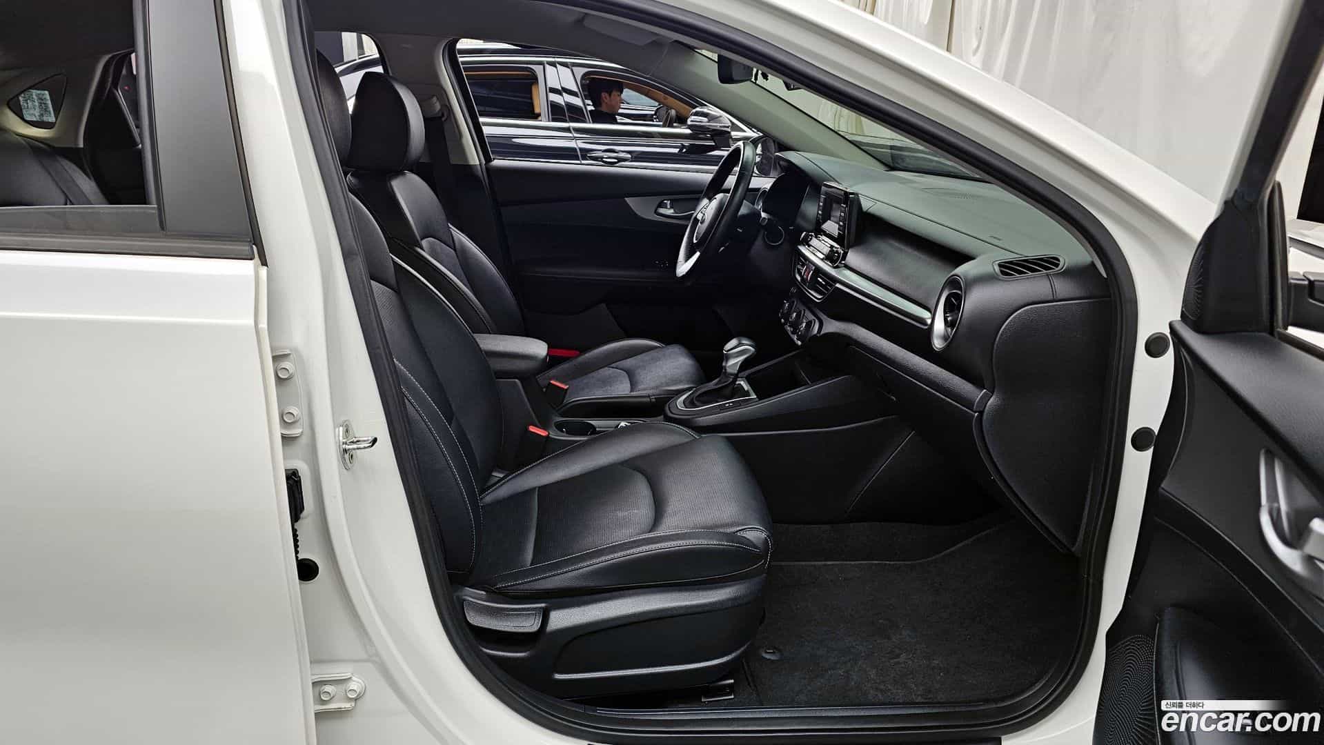K3 Kia 2020.9-OPTION-015