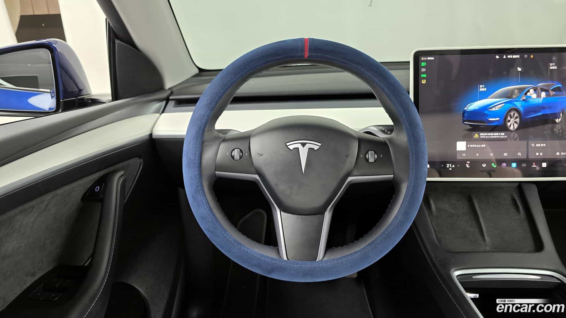 Model Y Tesla 2023.9-OPTION-017