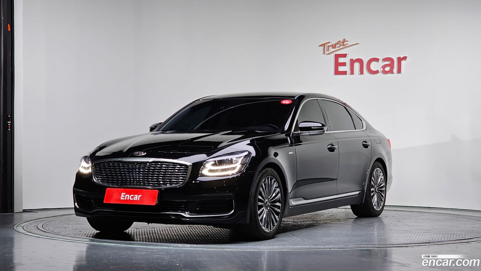 Main__Slider__Photo:K9 Kia 2019.0-0