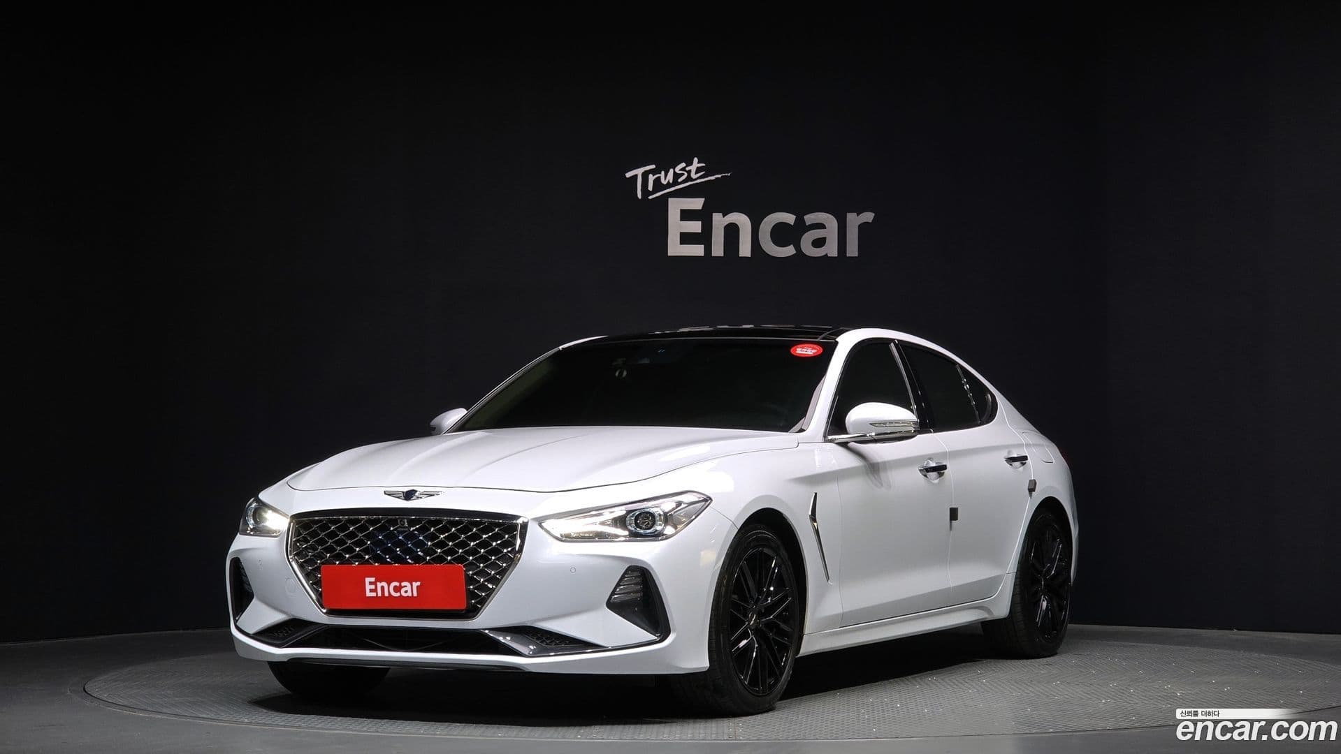 Main__Slider__Photo:G70 Genesis 2019.4-0
