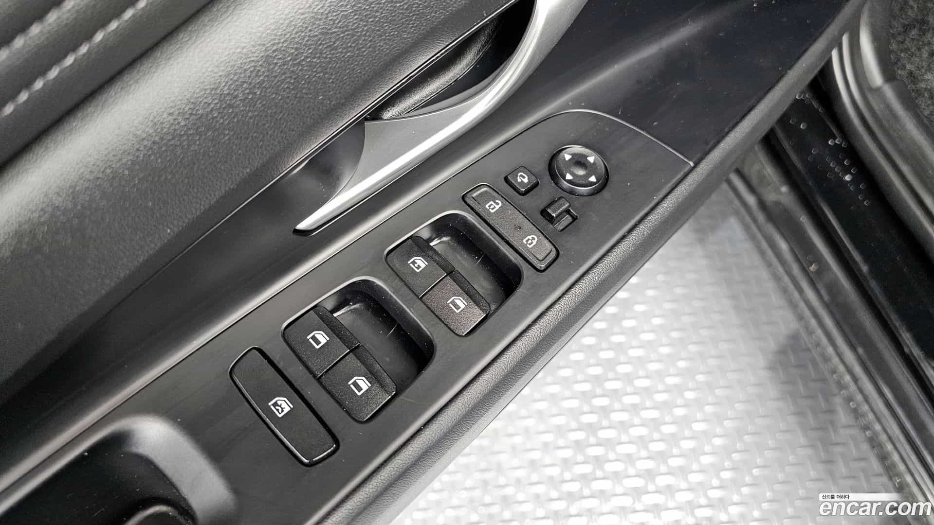 AVANTE Hyundai 2020.5-OPTION-018